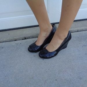 Cute Black Wedges